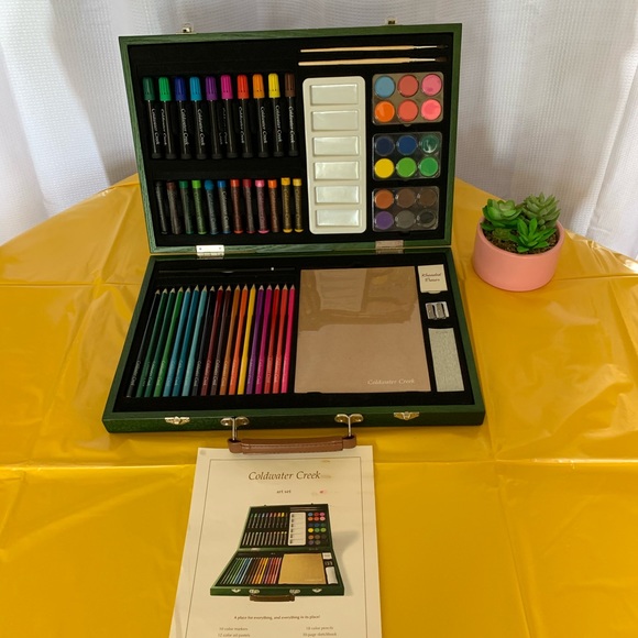 Coldwater Creek Other - NEW Complete Art Set in Carry Case